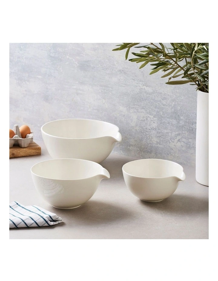 Promo β Maxwell & Williams White Basics 18cm 1L Mixing Bowl 𧨠2 Promo β Maxwell & Williams White Basics 18cm 1L Mixing Bowl 𧨠- Image 2