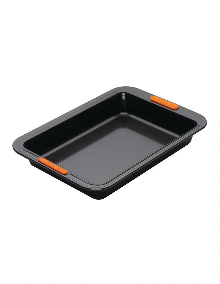 Buy π Le Creuset Bakeware 28cm Rectangular Cake Tin π 1 Buy π Le Creuset Bakeware 28cm Rectangular Cake Tin π