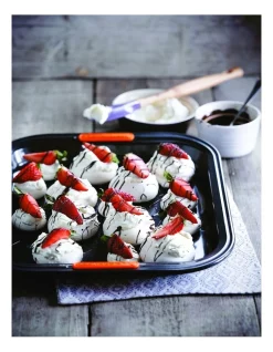 Outlet 😀 Le Creuset Bakeware Rectangular Oven Tray 31cm 💯 -Appetito Shop unnamed file 540